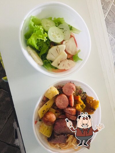 Comida em Restaurante Tia Silvia