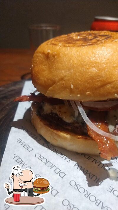 Delicie-se com um hambúrguer no MG Cook