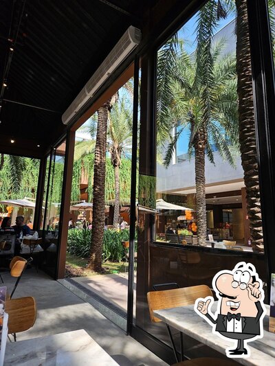O interior do IL BARISTA CATARINA FASHION OUTLET