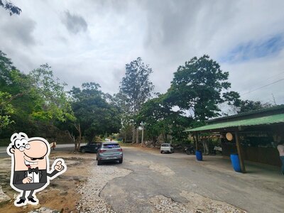 Desfrute da vista da área externa do Parada do Saci