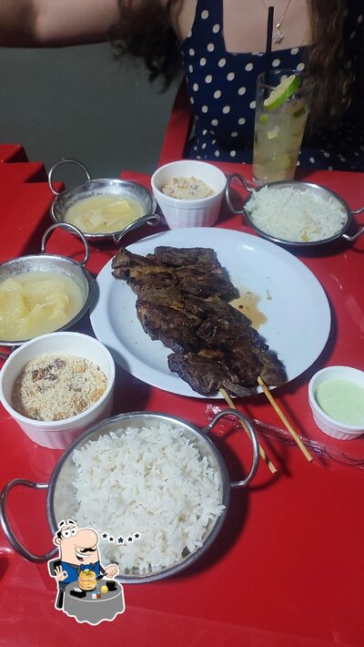 Comida em Quintal do Vaz