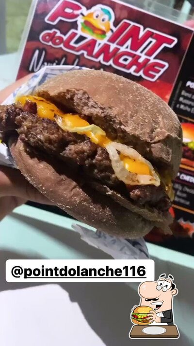 Experimente um hambúrguer no Point do Lanche