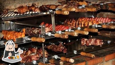 Comida em Bar do Gavião