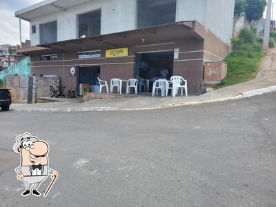 Veja imagens do exterior do Distribuidora Los Santos