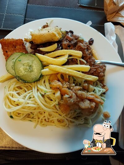 Comida em Restaurante Stazione Ilha do Mel