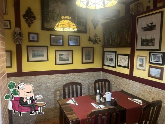 Happy's Restaurant, Carvoeiro - Restaurant menu, prices and reviews
