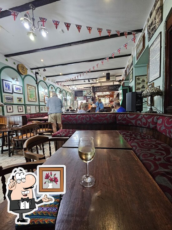 Venture Inn Pub, Gibraltar - Restaurant menu, prices and reviews