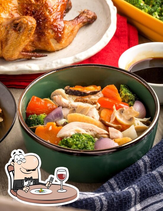 Family Fried Chicken - St. Francis Square, Mandaluyong - Restaurant ...