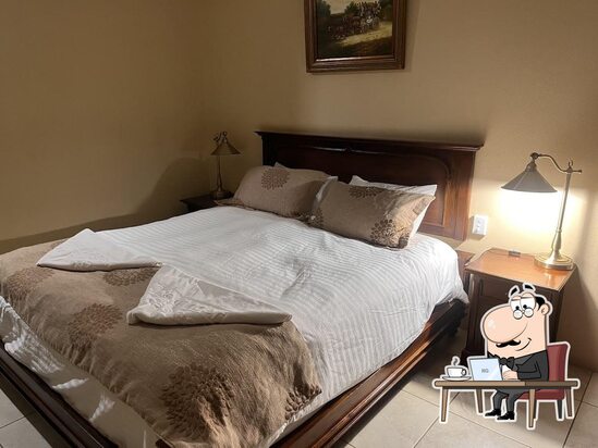 Overlander Homestead Motel 4 1/2 STARS, Roma - Restaurant menu, prices ...