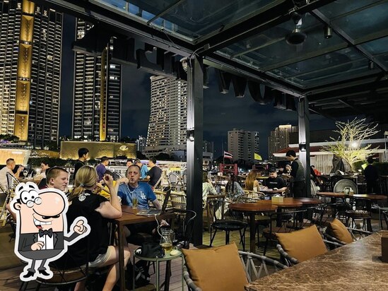 Howler Bar & Grill, Bangkok - Restaurant menu, prices and reviews