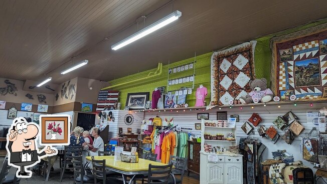 Ward's Store & Bakery, De Smet - Restaurant menu, prices and reviews