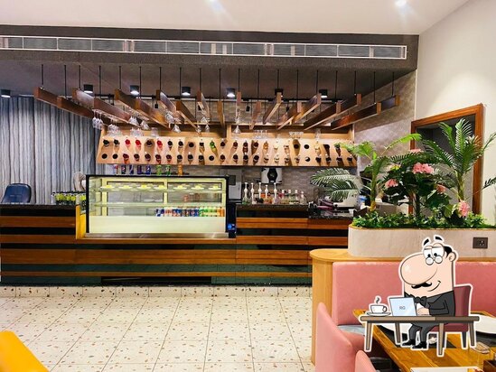 HK's woodfire Pizza Pizza Cafe in Navsari, Navsari - Restaurant menu